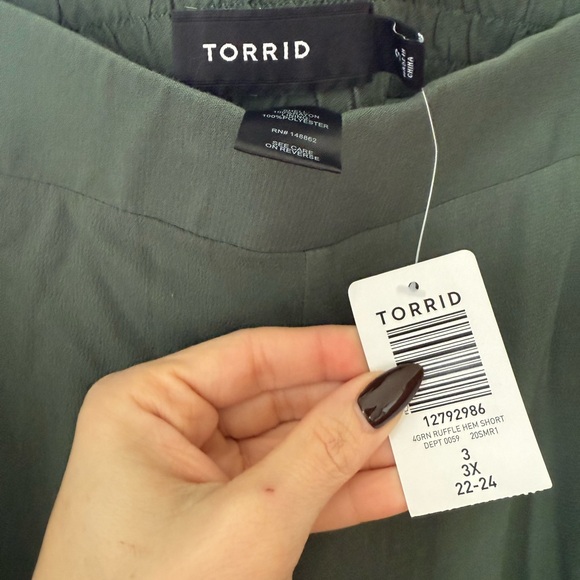 torrid shorts NWT - Picture 3 of 5